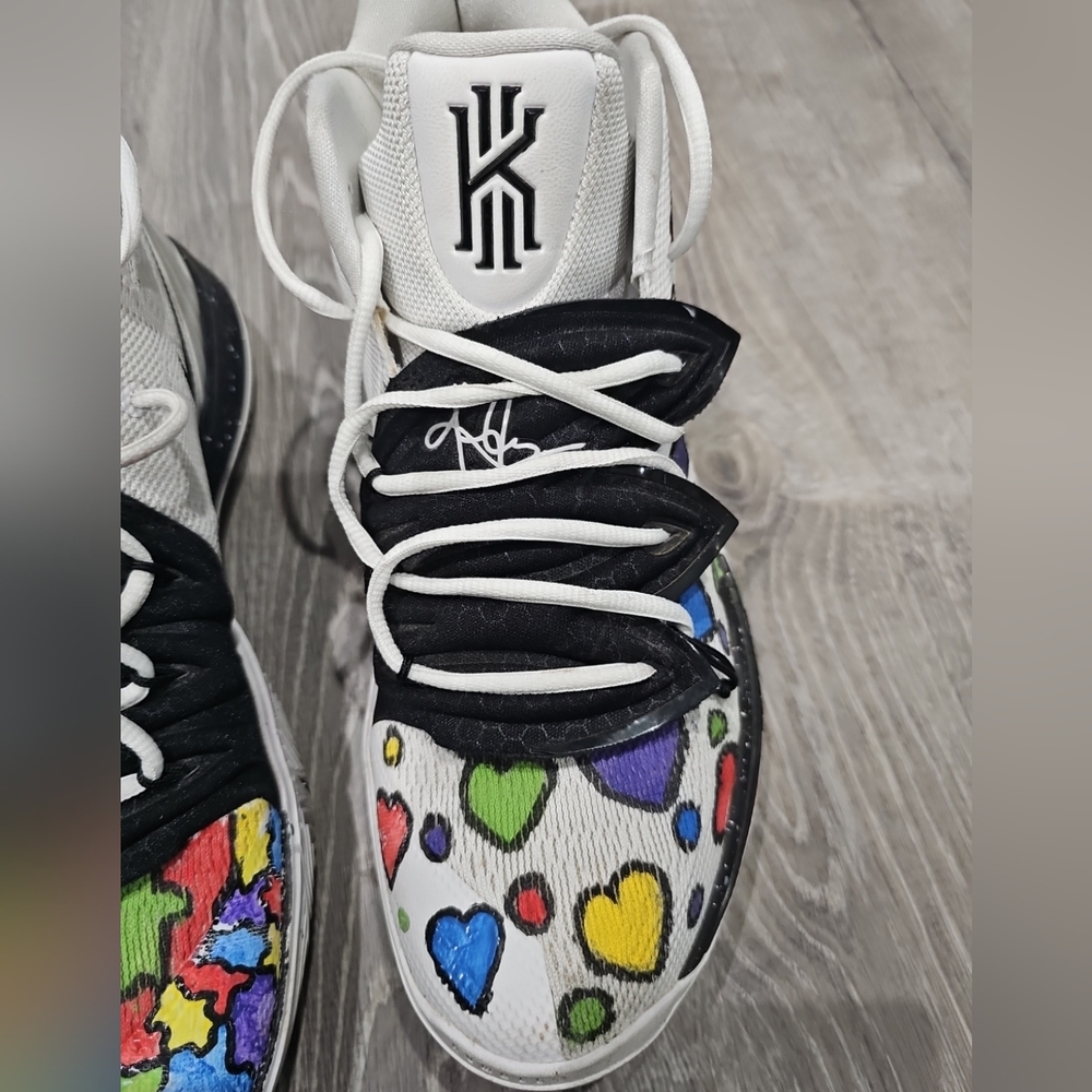 Nike Kyrie 5 Unisex Basketball Shoes for Chinese New Year 2019, Size 13, Unlimit - Picture 4 of 8